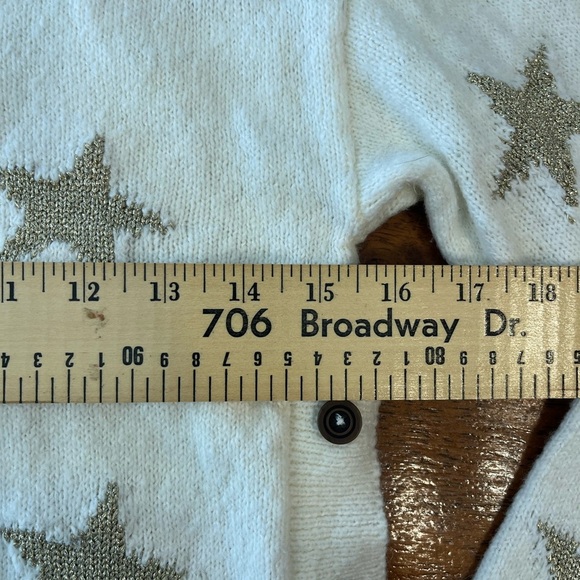 Hatley Women’s ivory gold metallic star sweater red trim size small - Picture 6 of 8